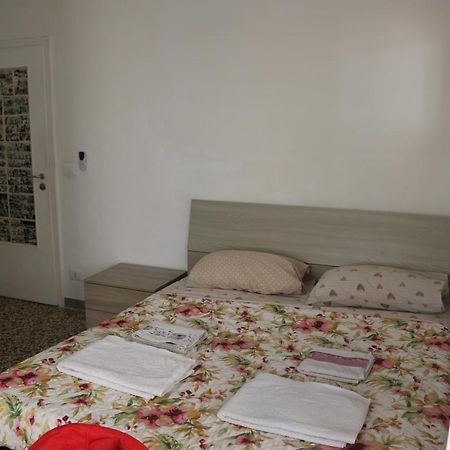 Venezia Lovely Rooms Lido di Venezia Exterior foto