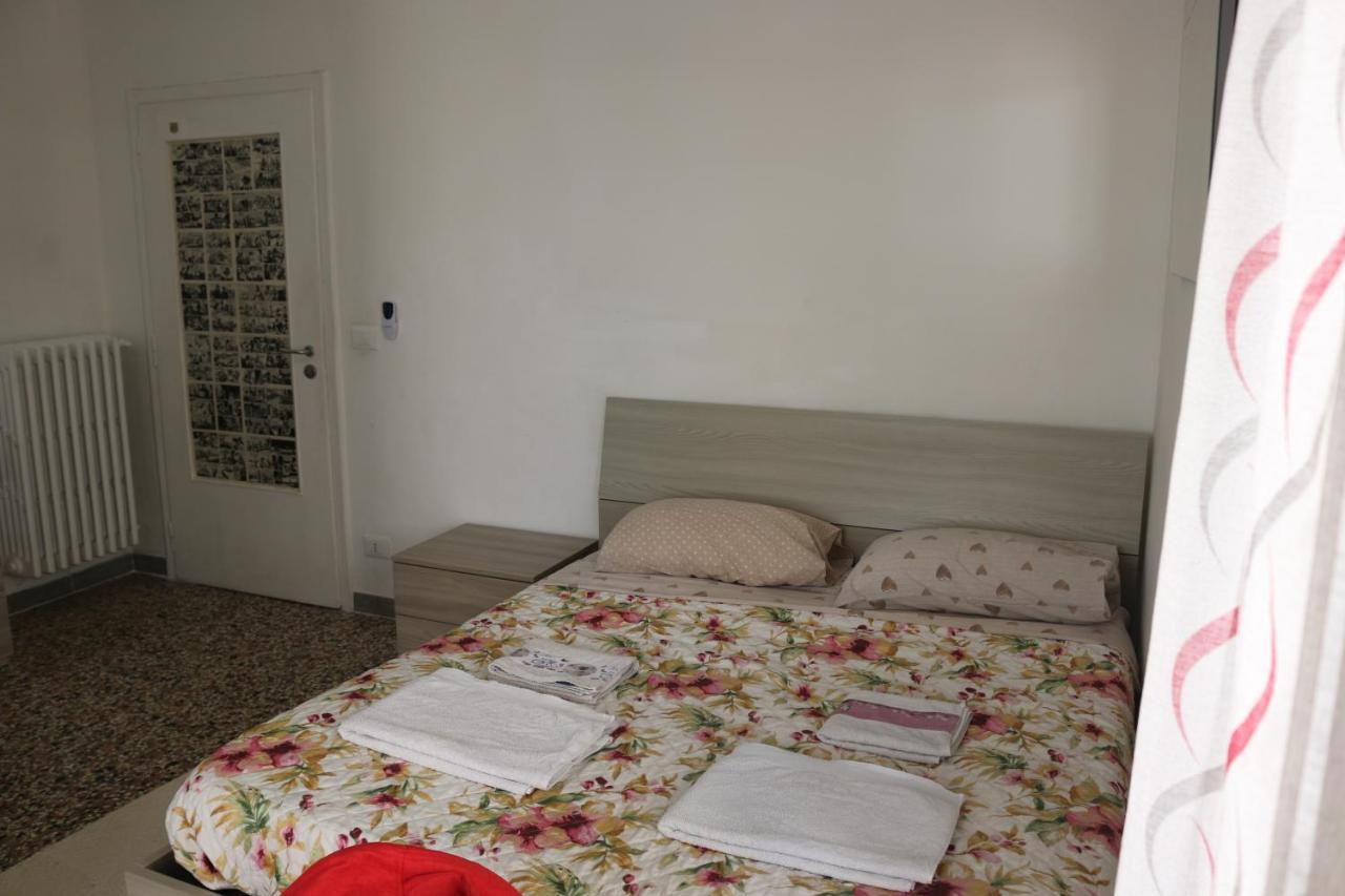 Venezia Lovely Rooms Lido di Venezia Exterior foto